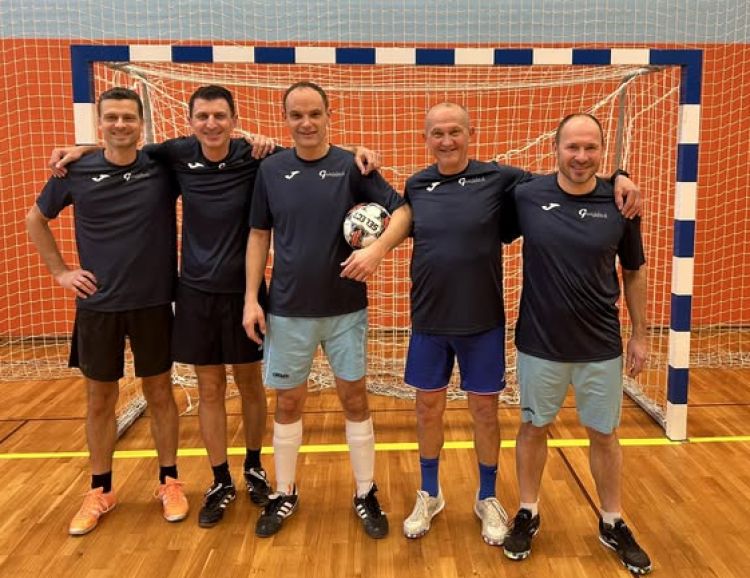 futsal prednik logar.jpg