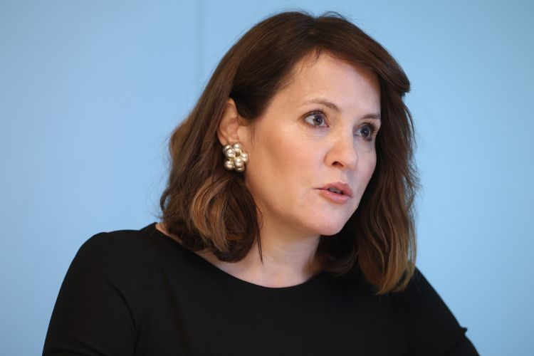 Nina Zidar Klemenčič.jpg