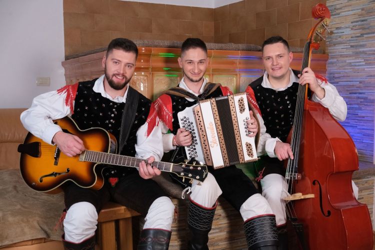 Ansambel Vrabci
