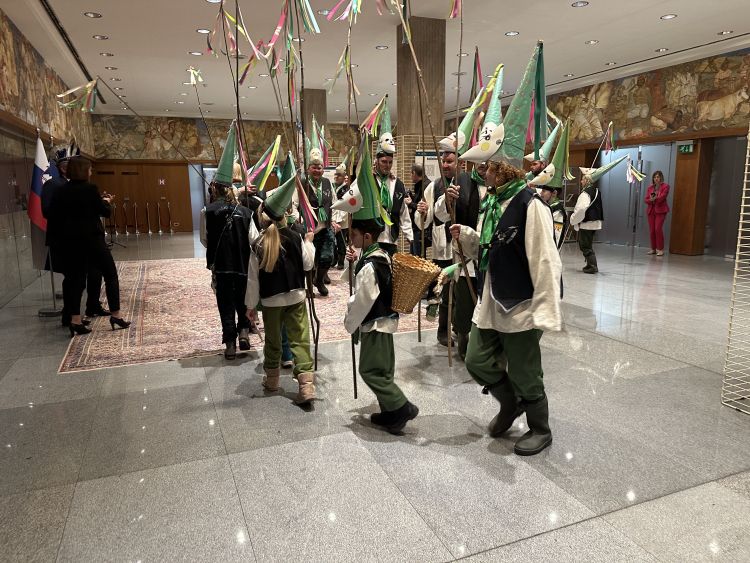 urska-klakocar-zupancic, pust, obrski-prutarji