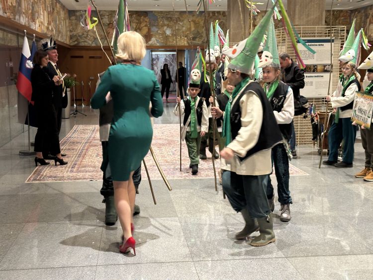 urska-klakocar-zupancic, pust, obrski-prutarji