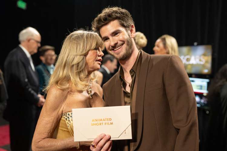 Goldie Hawn, Andrew Garfield