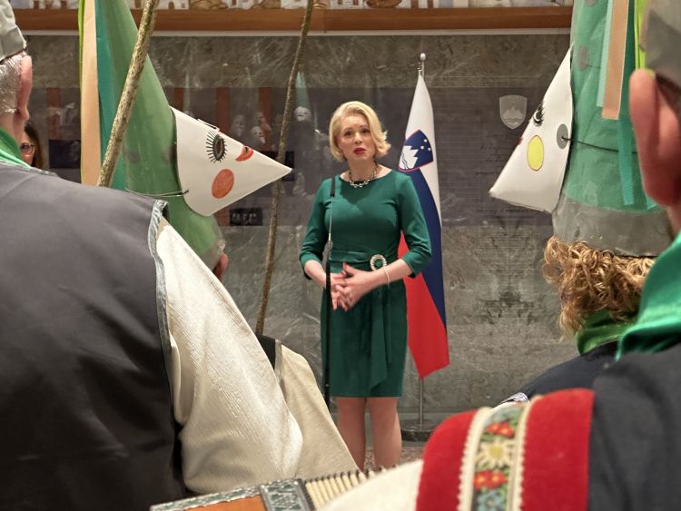 urska-klakocar-zupancic, pust, obrski-prutarji