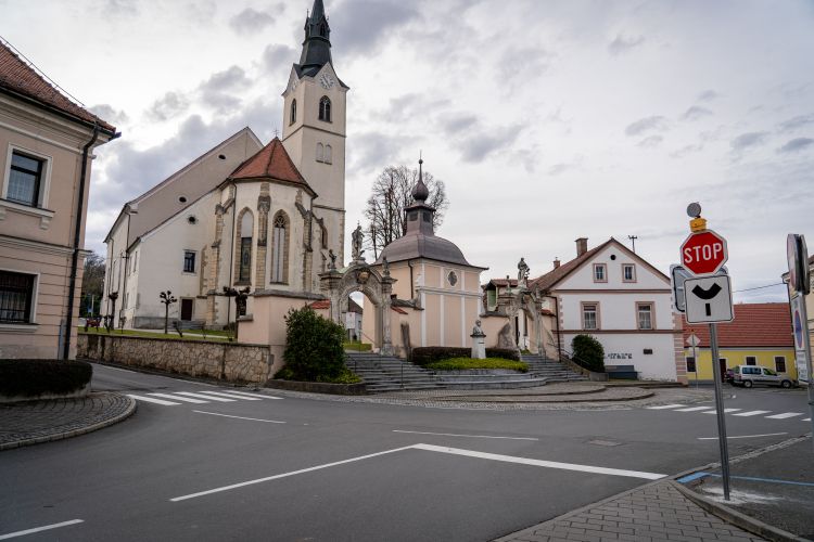 ljutomer, križišče, sprememba-prometnega-režima, stop-znak, promet