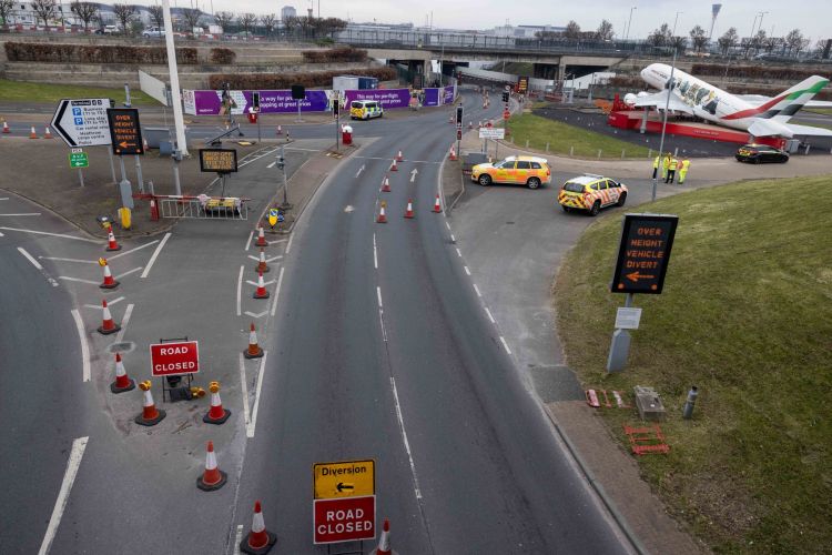 heathrow, pozar, letalisce