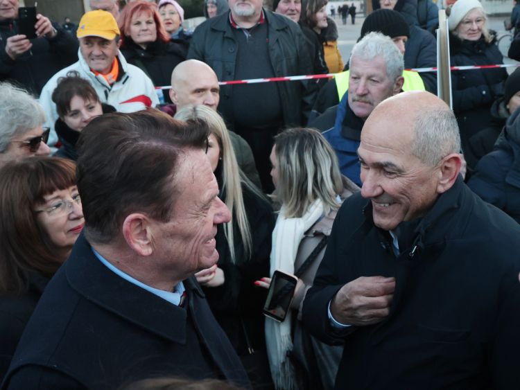 pavel Rupar, Janez Janša