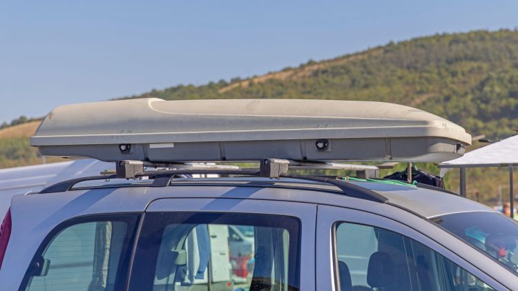 strešni kovček, počitnice, na poti, avtomobil