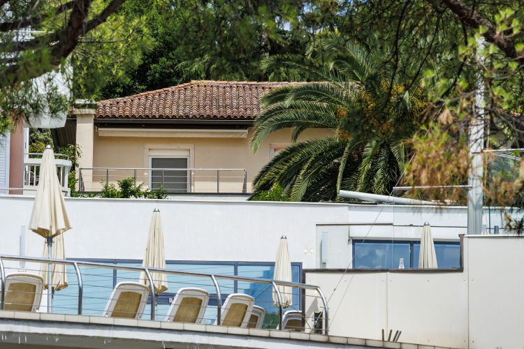 Vila, Portorož