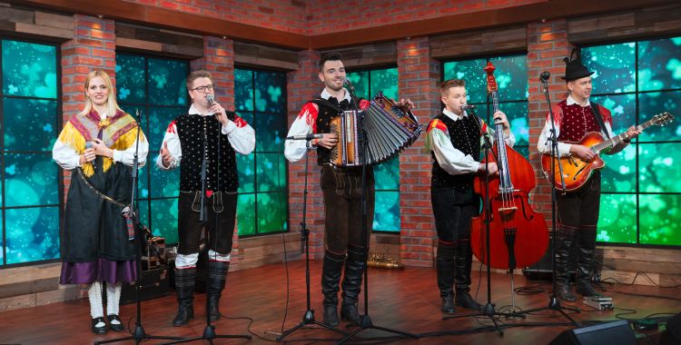 Ansambel Škof