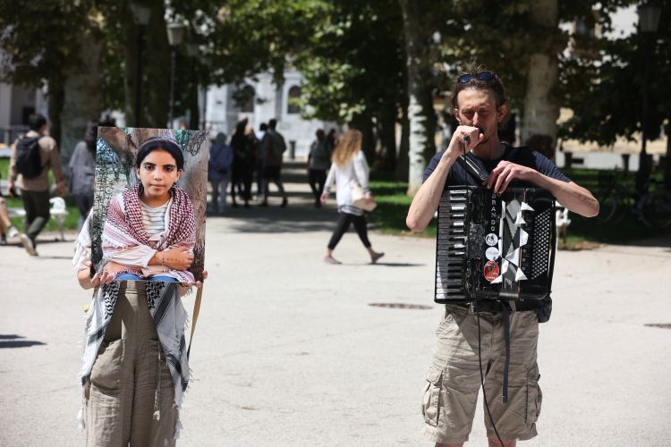 protest, sara-hamed-elkarnavi