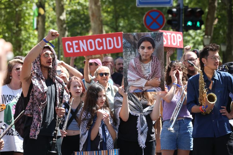 protest, sara-hamed-elkarnavi