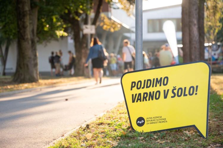 varno v šolo