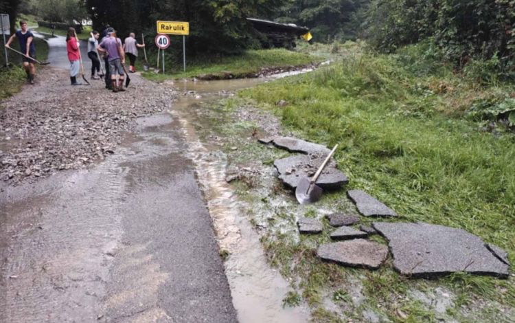 rakulik, poplave, meteorna voda.jpg