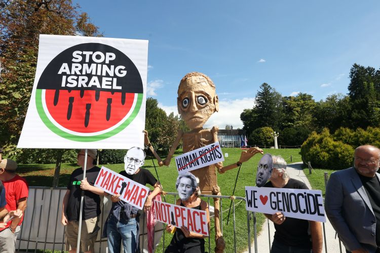 blejski-strateski-forum, protest, palestina