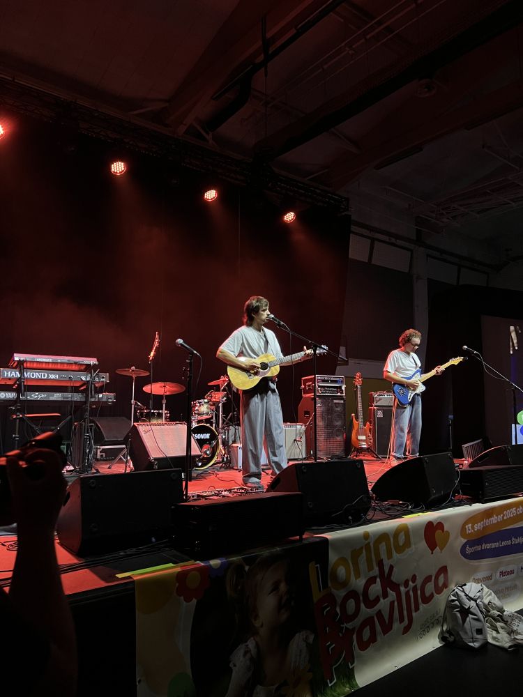 lorina-rock-pravljica