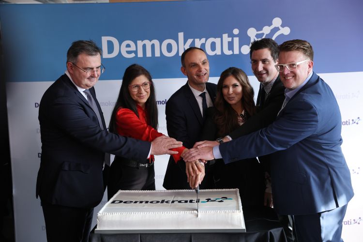 1731758002-172a7922-1731757847279 (1).jpg