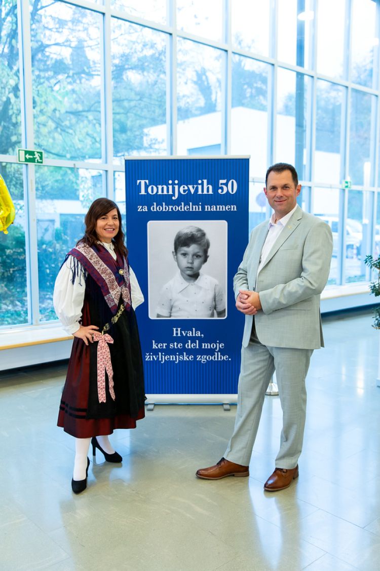 Toni Mežan je praznoval dobrodelno.