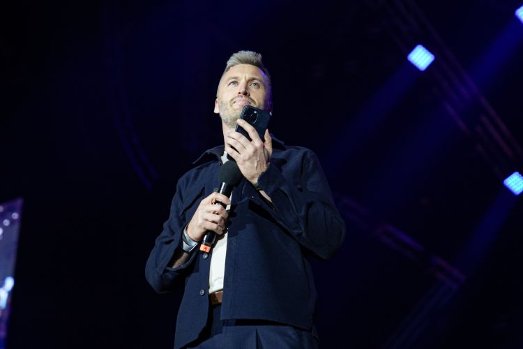 Priljubljeni radijski voditelj Denis Avdić