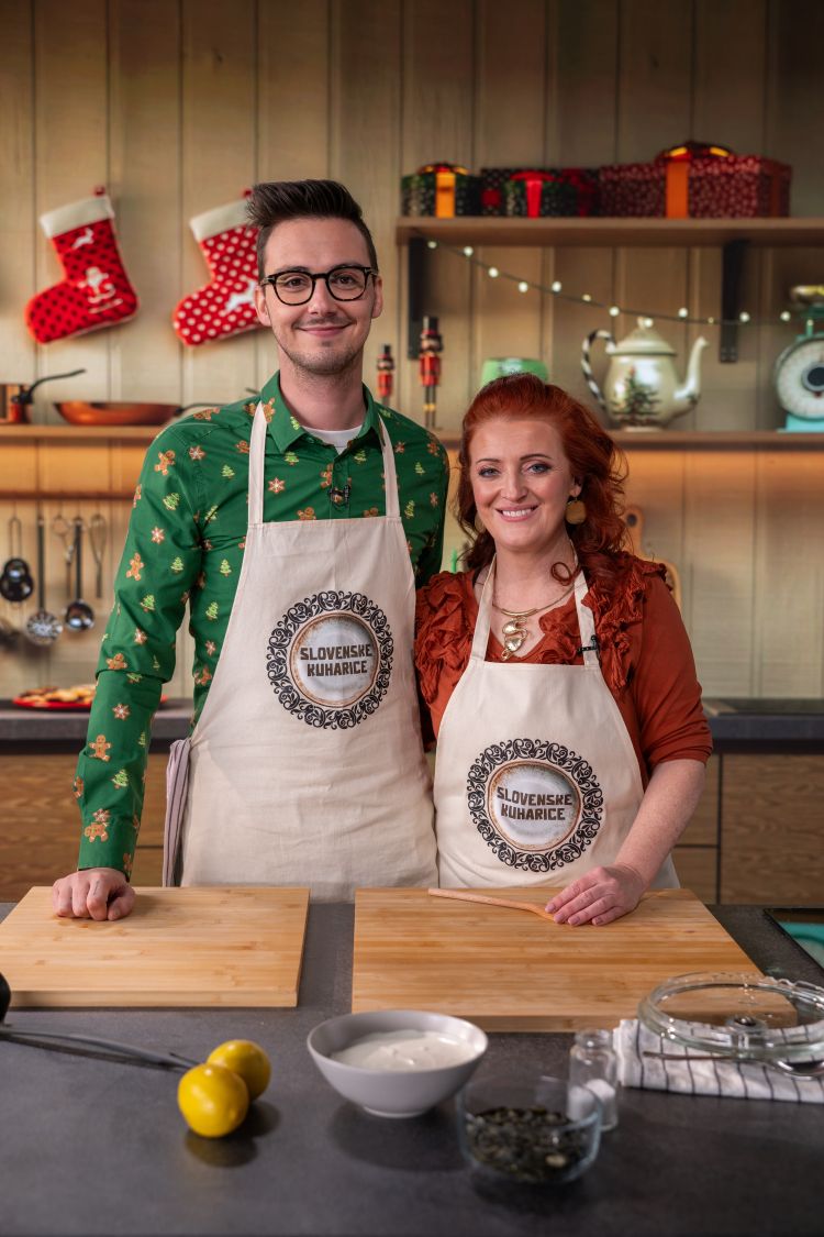 Tokrat je v Slovenskih kuharicah kuhala Veseljakinja Janja Ulaga.