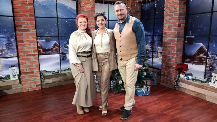 Tanja v družbi naše Janje Ulaga in Nejca Drobniča.