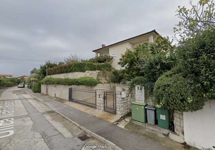 nepremicnine, google