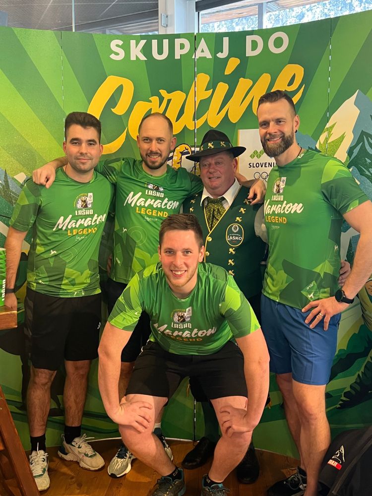 Fehtarji in Laško pivovar.jpg