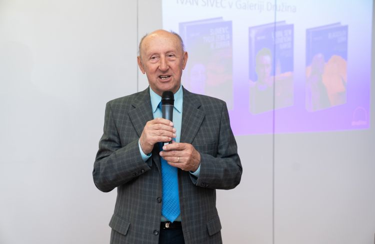 Ivan Sivec na predstavitvi ene od svojih knjig