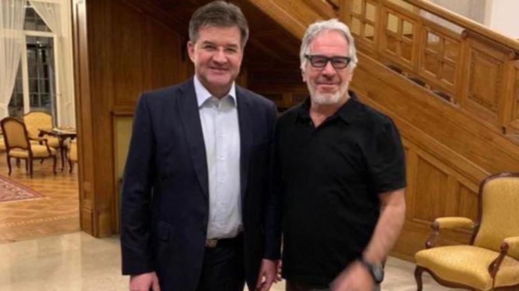 2026-02-04 00.01.04.jpg