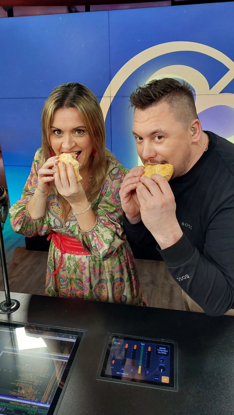 Nina in Nejc si delita studio in tudi podoben okus za sendvič.