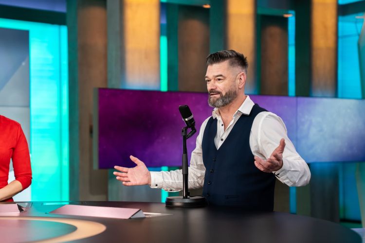 Ivan pravi, da čustev ne moreš zaigrati.
