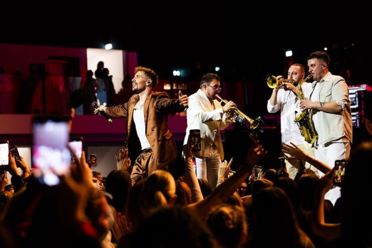 Žan Serčič je pred dnevi razprodal ljubljansko Odisejo in občinstvu pripravil skoraj triurni koncert.