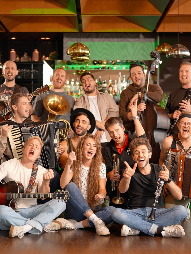 ansambel-sasa-avsenika