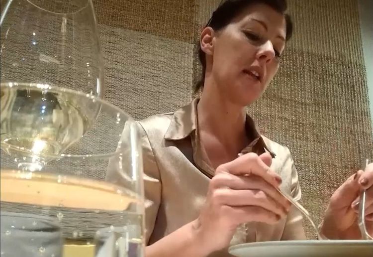 dominika svarc pipan kosilo1.jpg