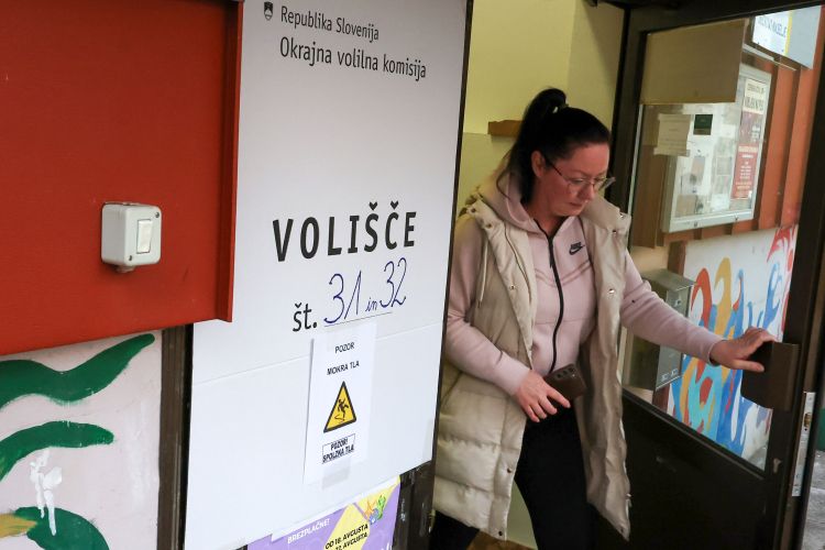 volitve, poslanci, kandidati, rezultati