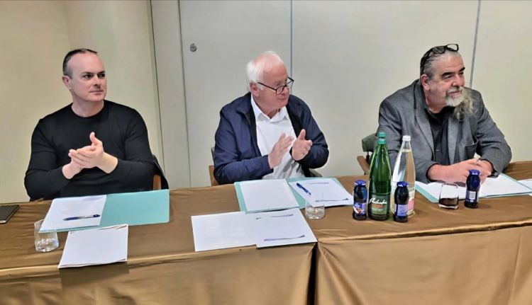 Strokovna komisija (z leve): Igor Zobin, Janez Fabjan in Aleksander Ipavec