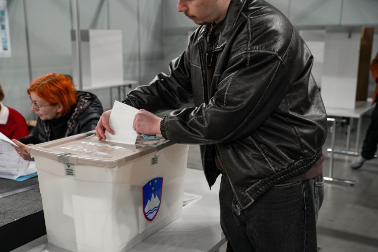 volitve skrinjica Jure Klobčar.jpg