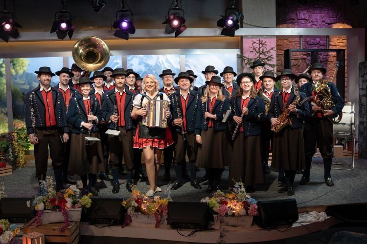 Darja v družbi Pihalnega orkestra Vevče.