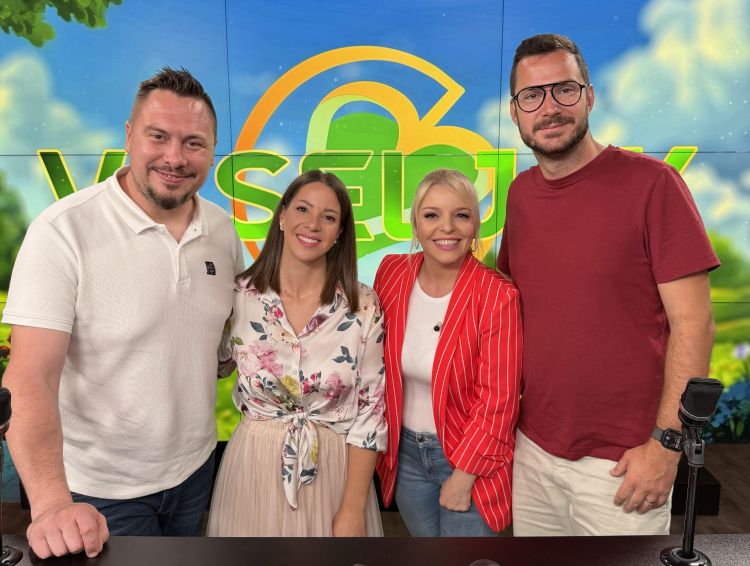 Barbara Turinek je predstavila valček, katerega avtorica je prav ona.