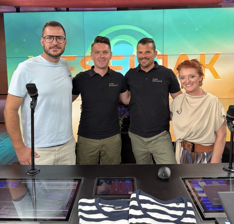 Erik Prašnikar in Domen Kozinc sta obiskala Veseljake v imenu Klape Semikanta.