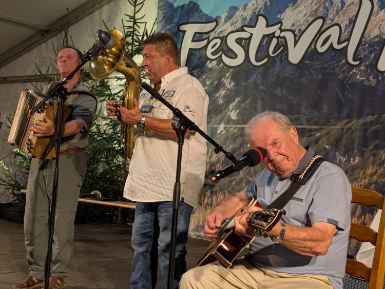 luce, festival