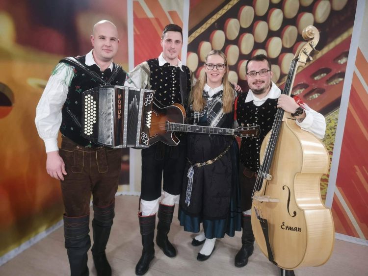 Ansambel Namig