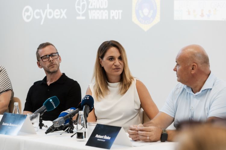 Selma Busovača - Cybex.