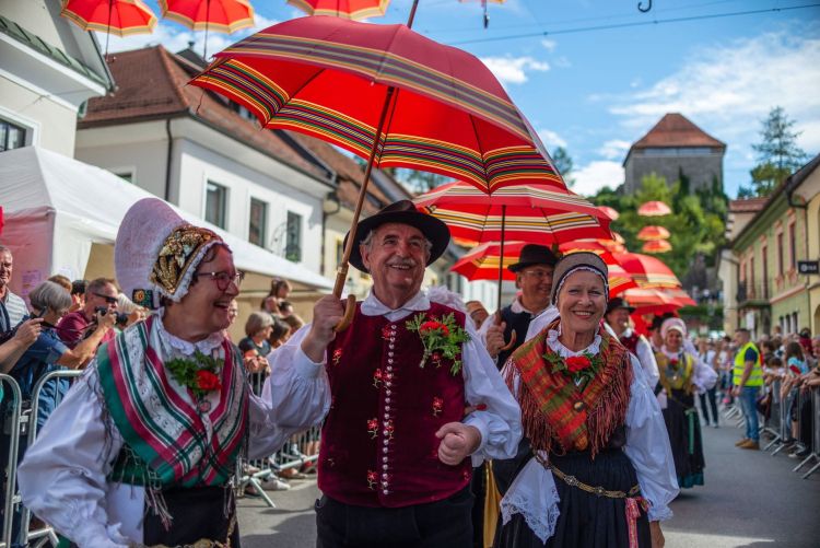 Že 53. Dnevi narodnih noš vabijo na nepozaben vikend v Kamniku.