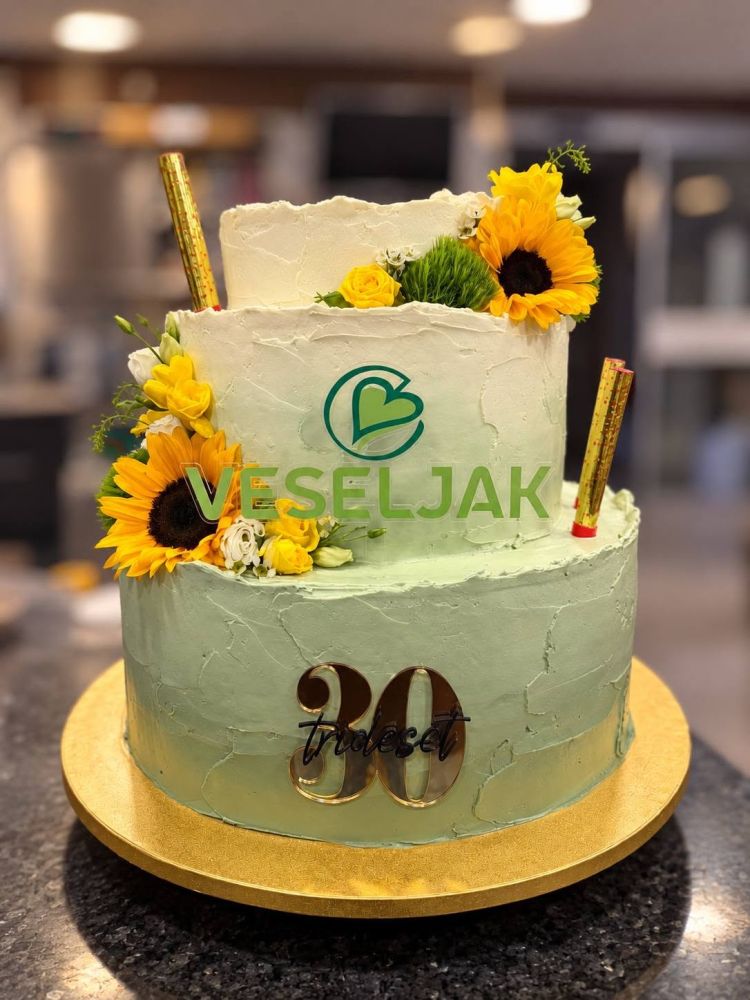 Torta za 30. rojstni dan je nastala v Čokoladnici Mama Paula.