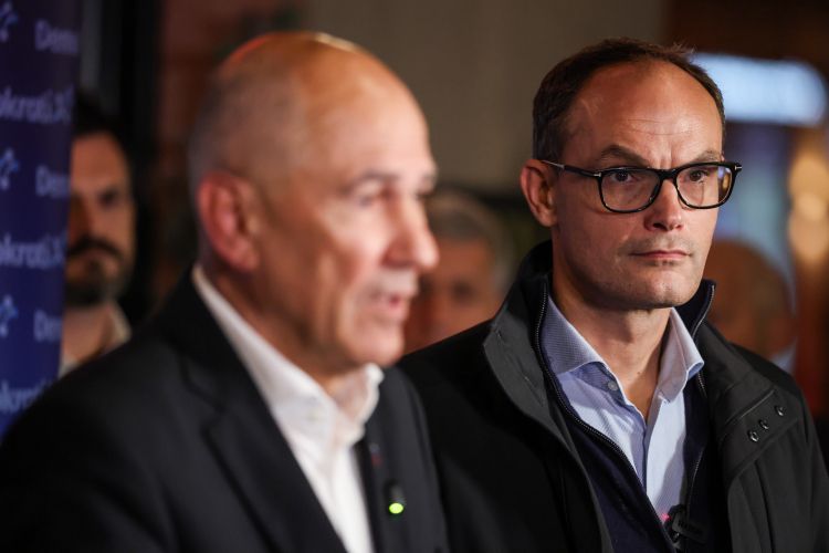 anze logar janez jansa