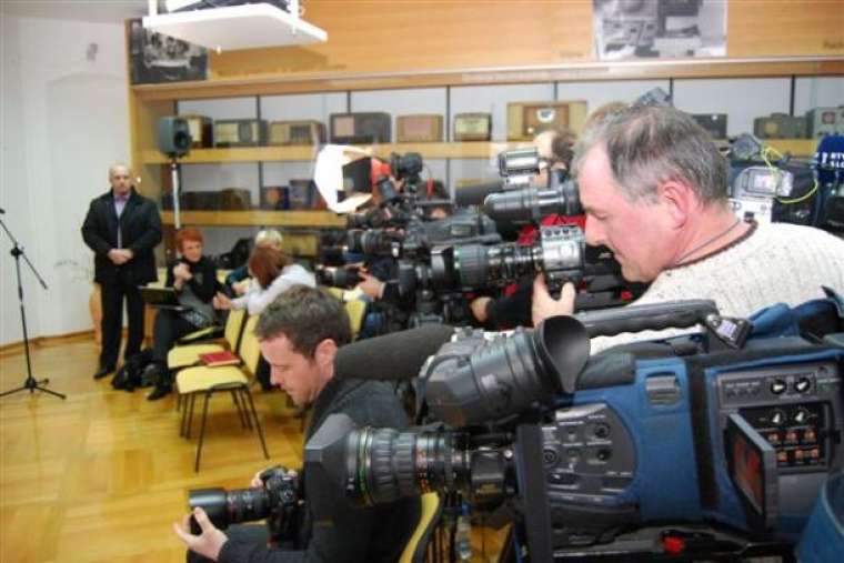 Novinarska konferenca v Belokranjskem muzeju