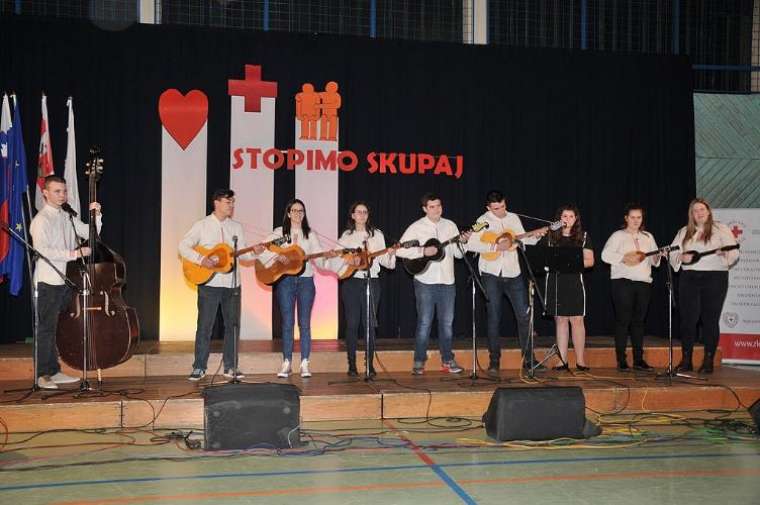 113909_188453_Stopimo_skupaj_Metlika_2016_13