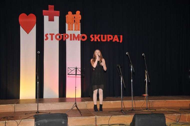 113632_188453_Stopimo_skupaj_Metlika_2016_12