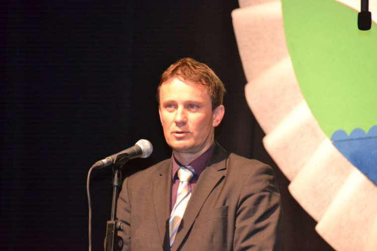 Brez opisa
