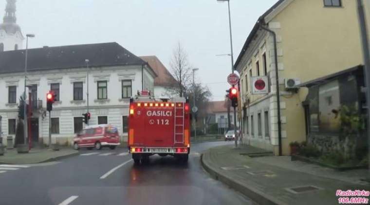 Brez opisa